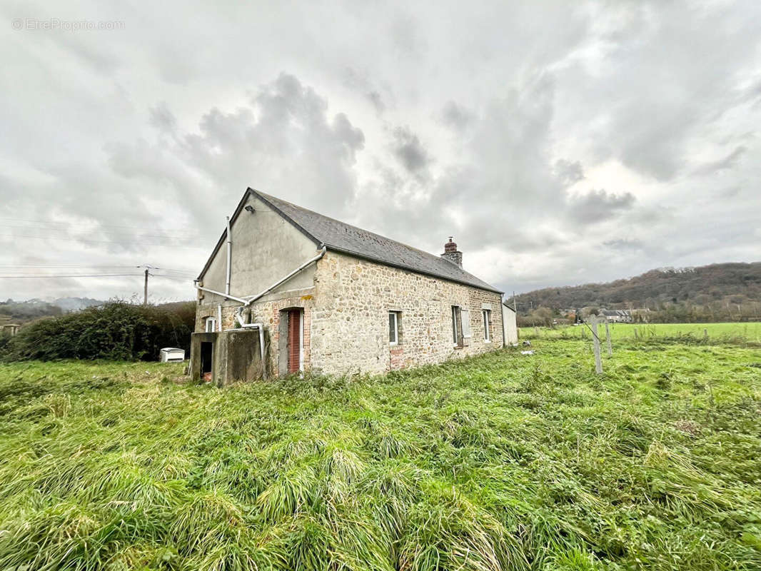 Maison à CLECY