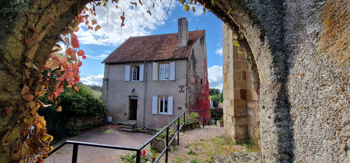 Maison à LAPALISSE