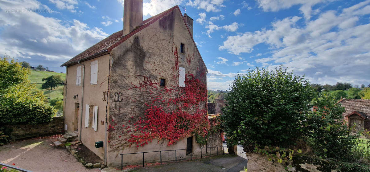 Maison à LAPALISSE