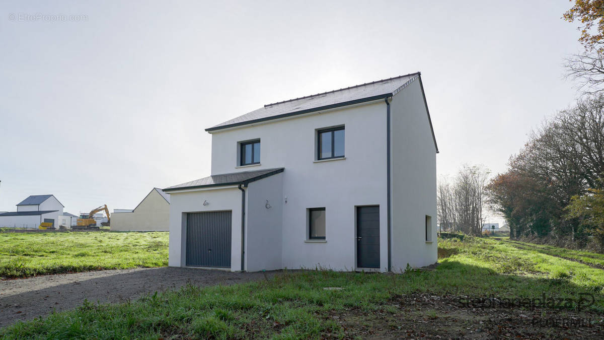 Maison à PLOERMEL