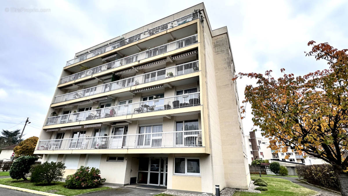 Appartement à ERMONT