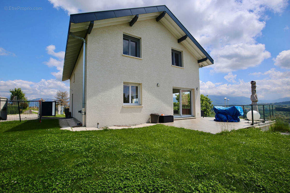 Maison à LOVAGNY