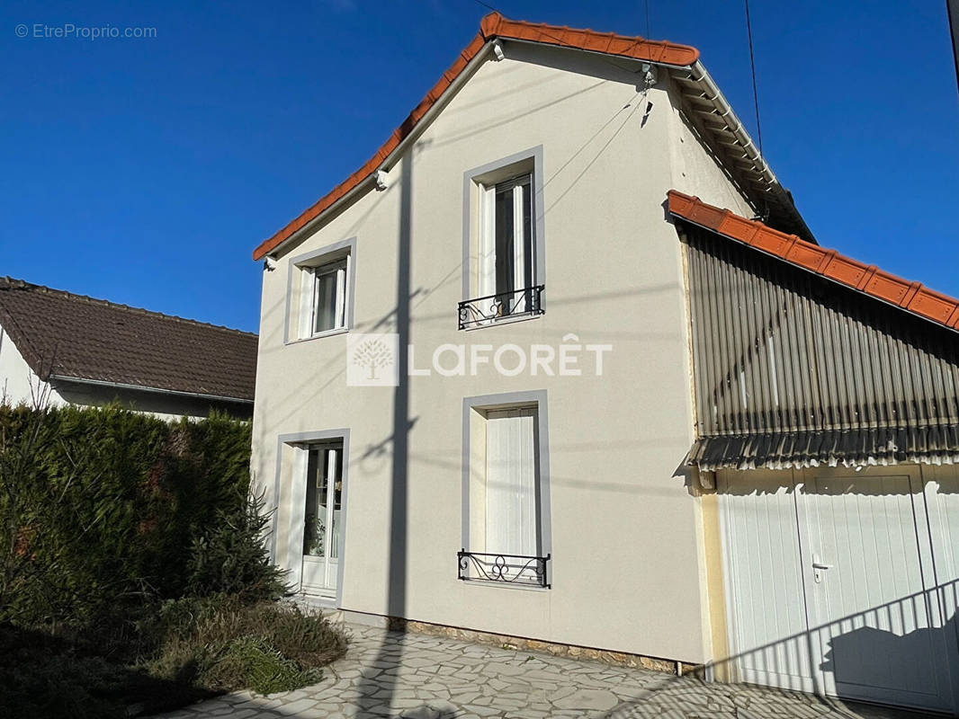 Maison à AULNAY-SOUS-BOIS