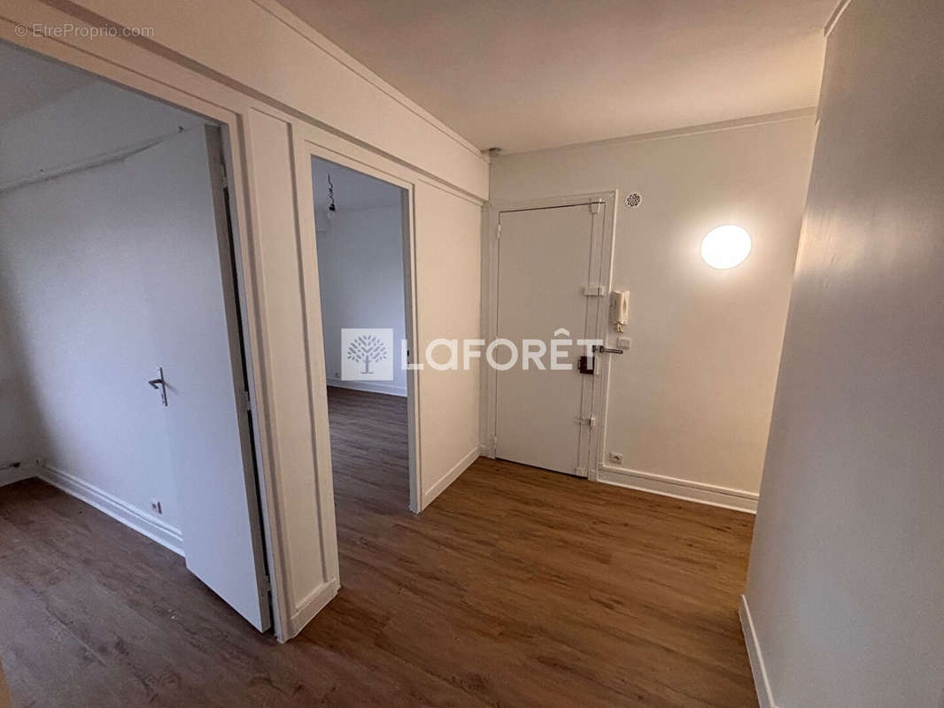 Appartement à LE RAINCY