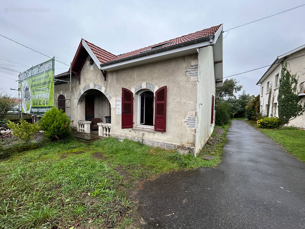 Maison à LONS