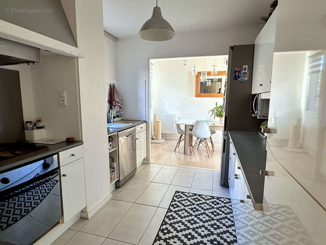 Appartement à MONTIGNY-LE-BRETONNEUX