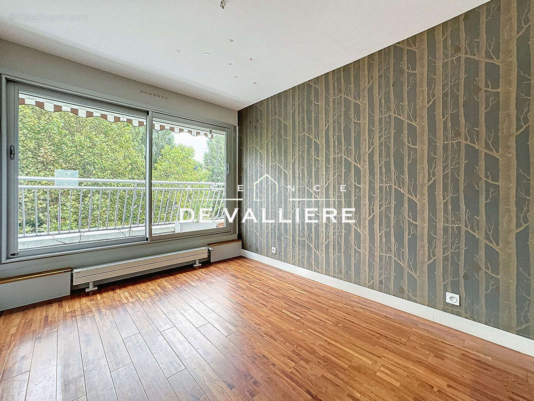 Appartement à RUEIL-MALMAISON