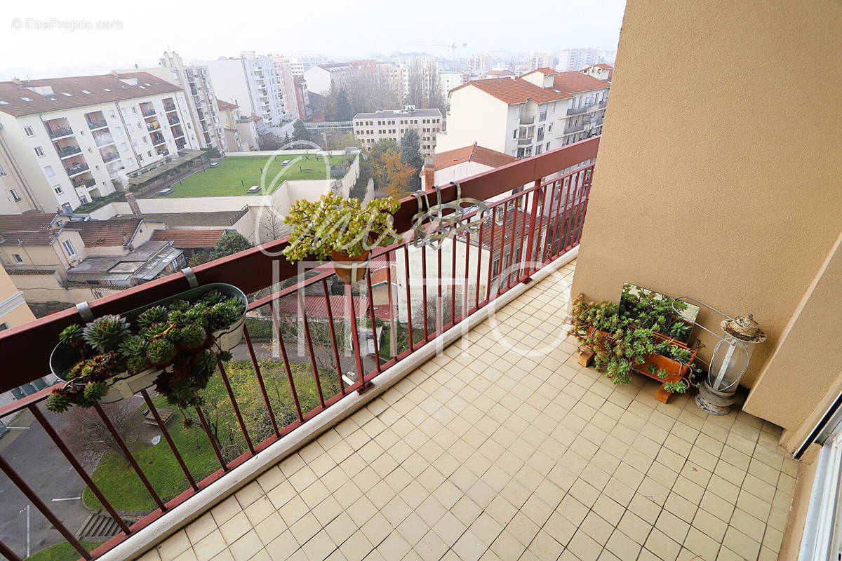 Appartement à VILLEURBANNE