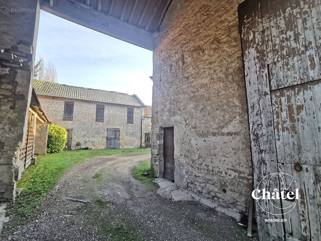 Maison à PRECY-SUR-OISE