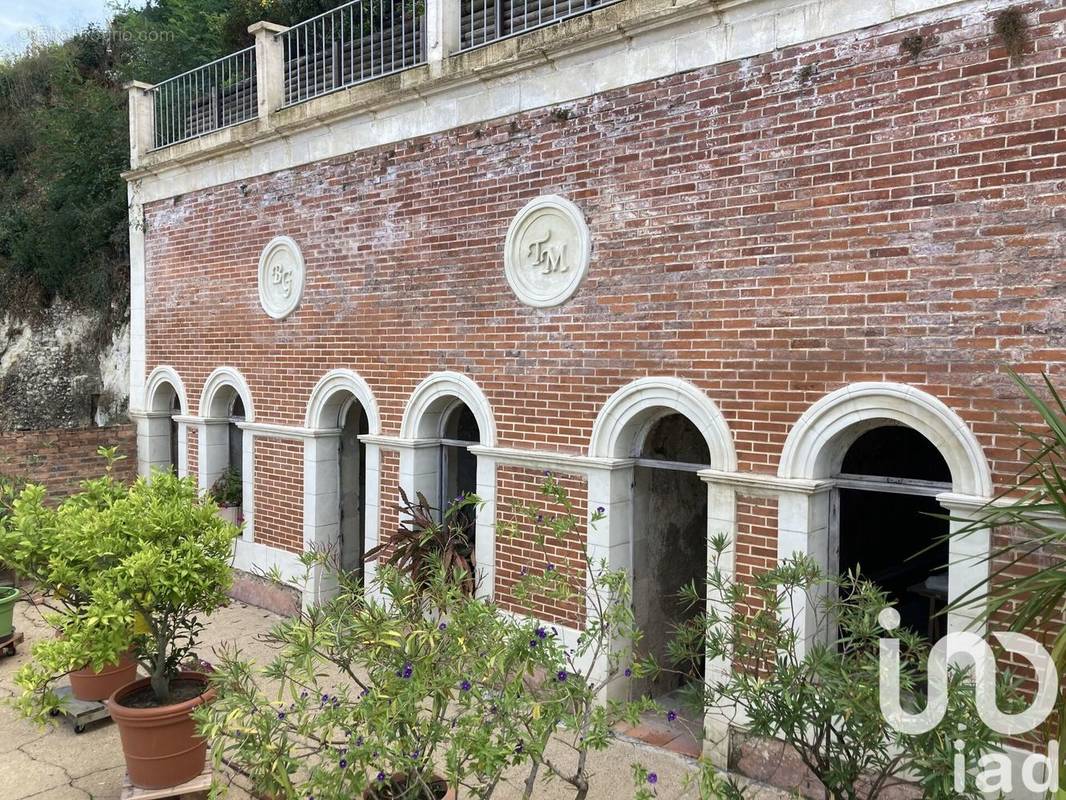 Photo 1 - Maison à LA CHARTRE-SUR-LE-LOIR