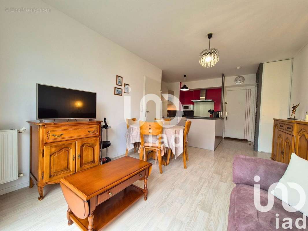 Photo 3 - Appartement à SAINT-PIERRE-DU-PERRAY