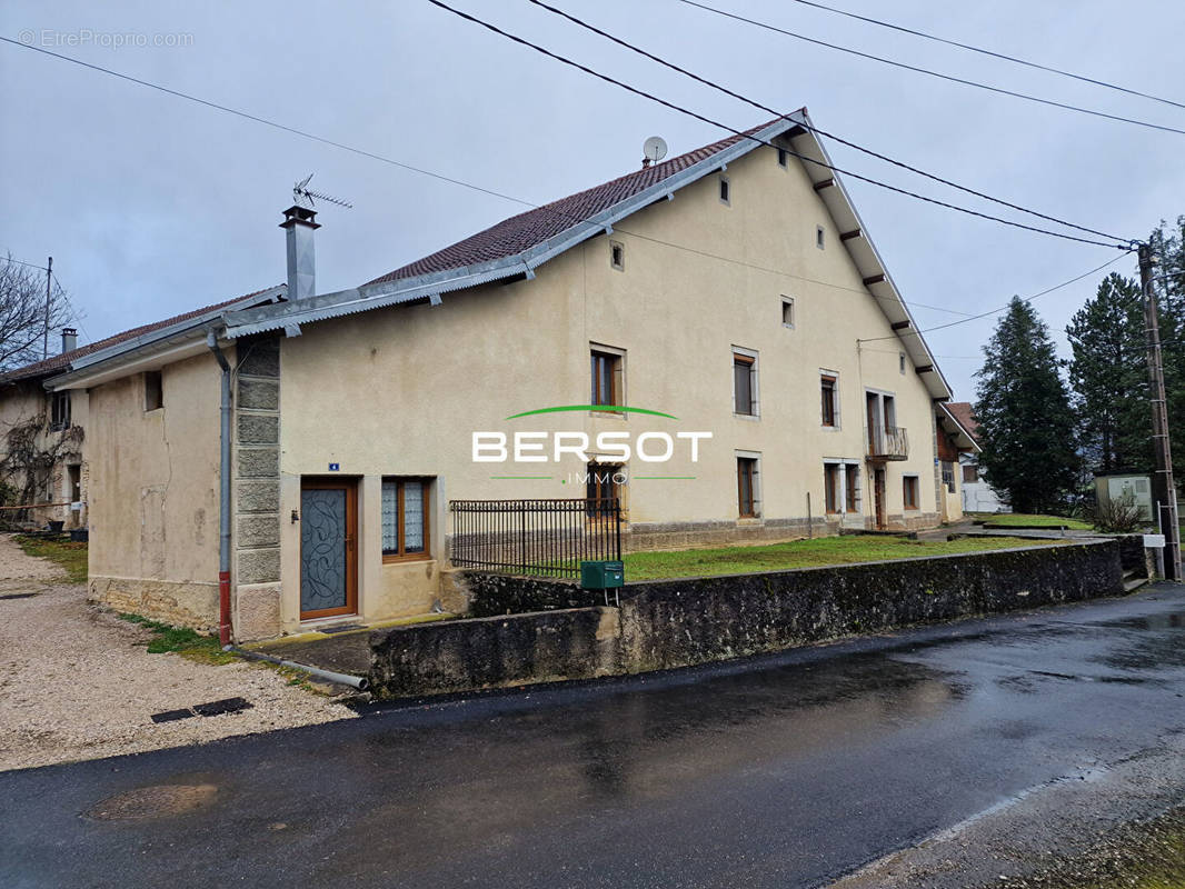 Maison à SANCEY-LE-GRAND