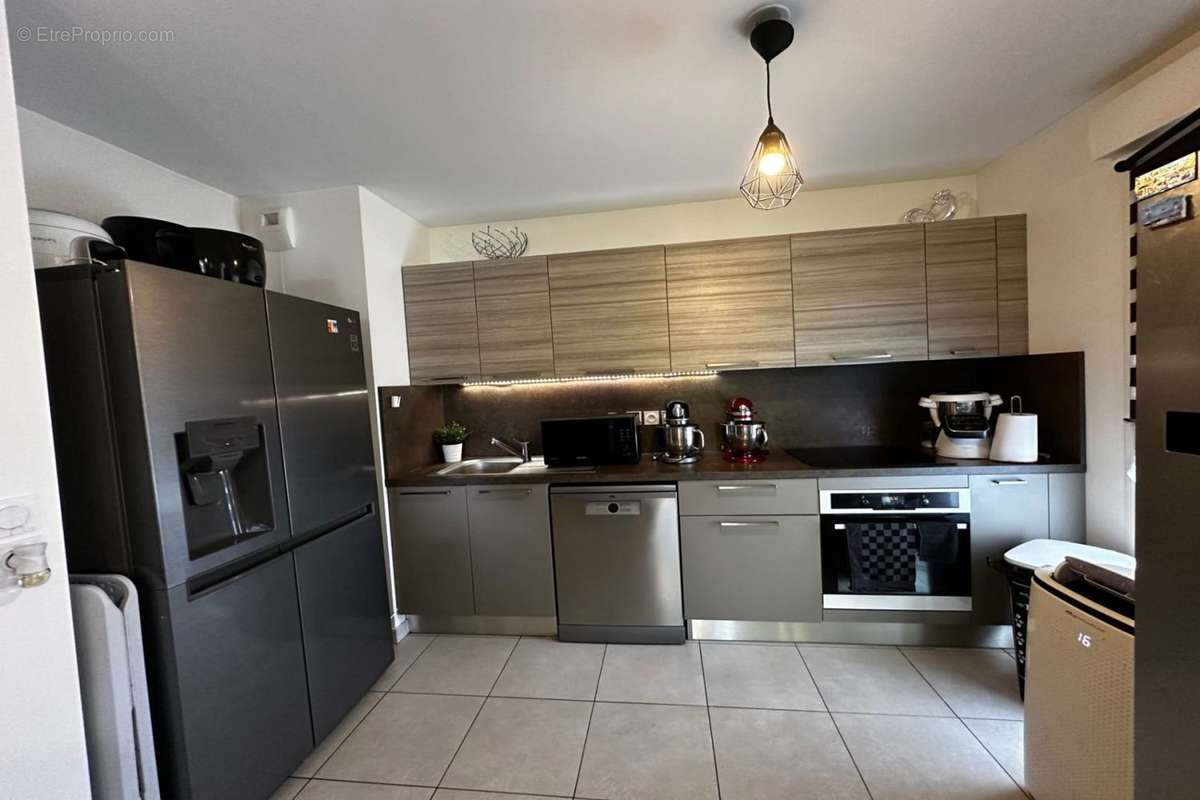 Appartement à MARSEILLE-9E