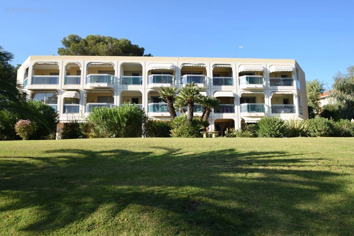 Appartement à SAINT-RAPHAEL