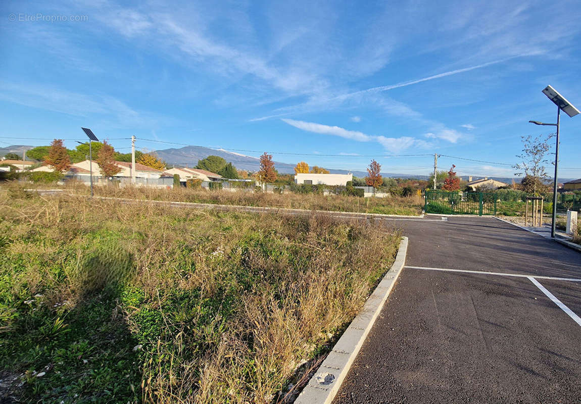 Terrain à CAROMB