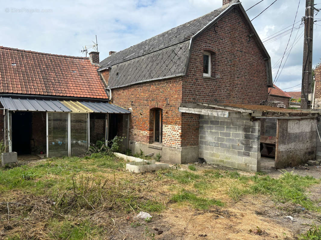 Maison à HAUSSY