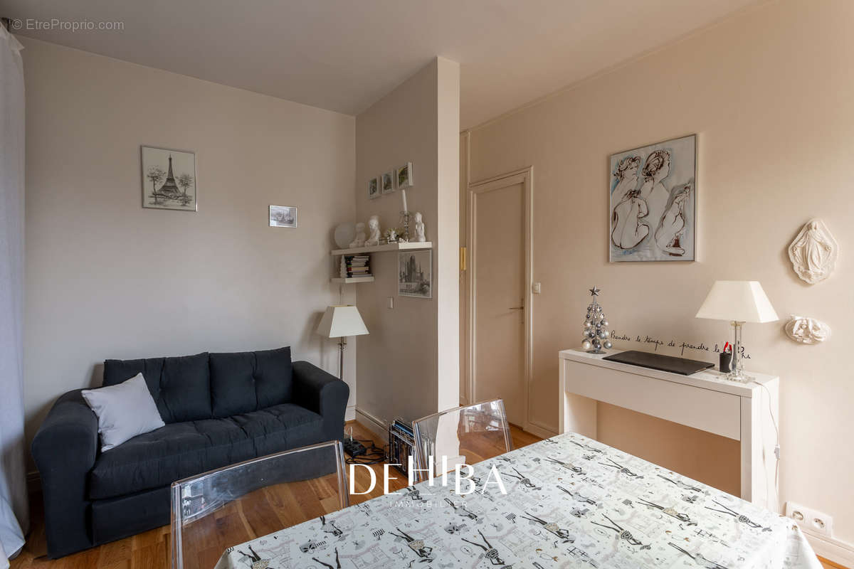 Appartement à PARIS-6E