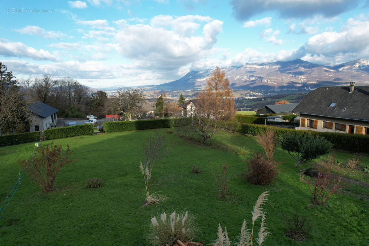 Terrain à CHAMBERY