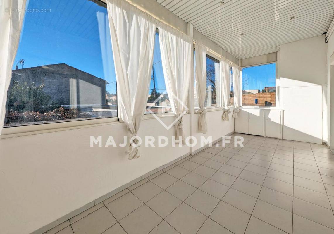 Appartement à MARSEILLE-12E