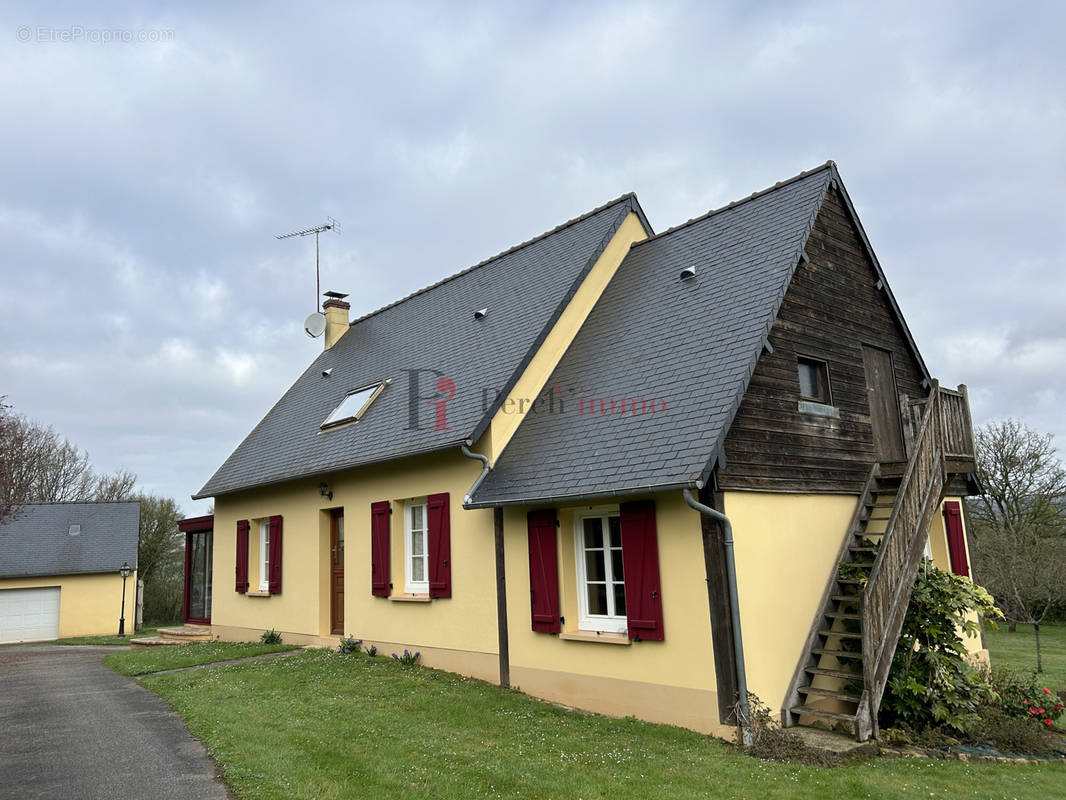 Maison à SAINT-MARTIN-DU-VIEUX-BELLEME