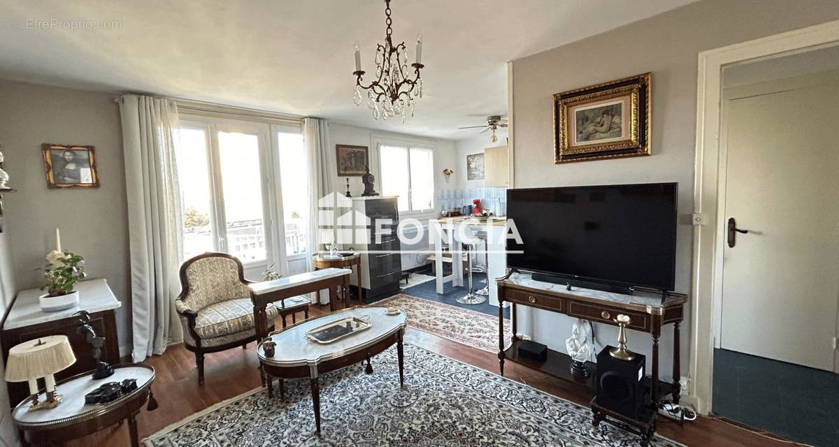 Appartement à BORDEAUX