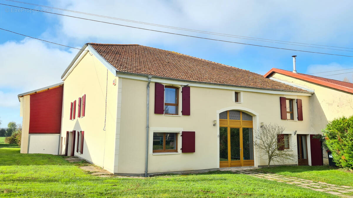 Maison à DIARVILLE