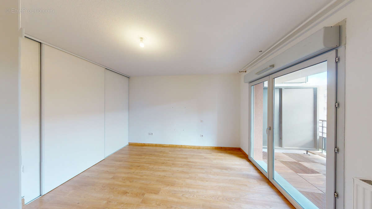 Appartement à CORNEBARRIEU