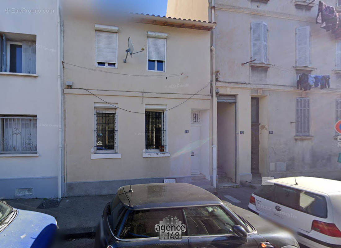 Appartement à MARSEILLE-3E