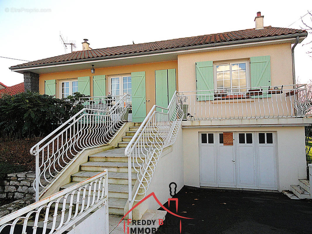 Maison à THOUARS