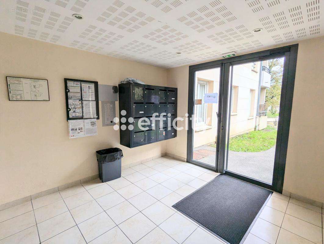 Appartement à LOUVRES