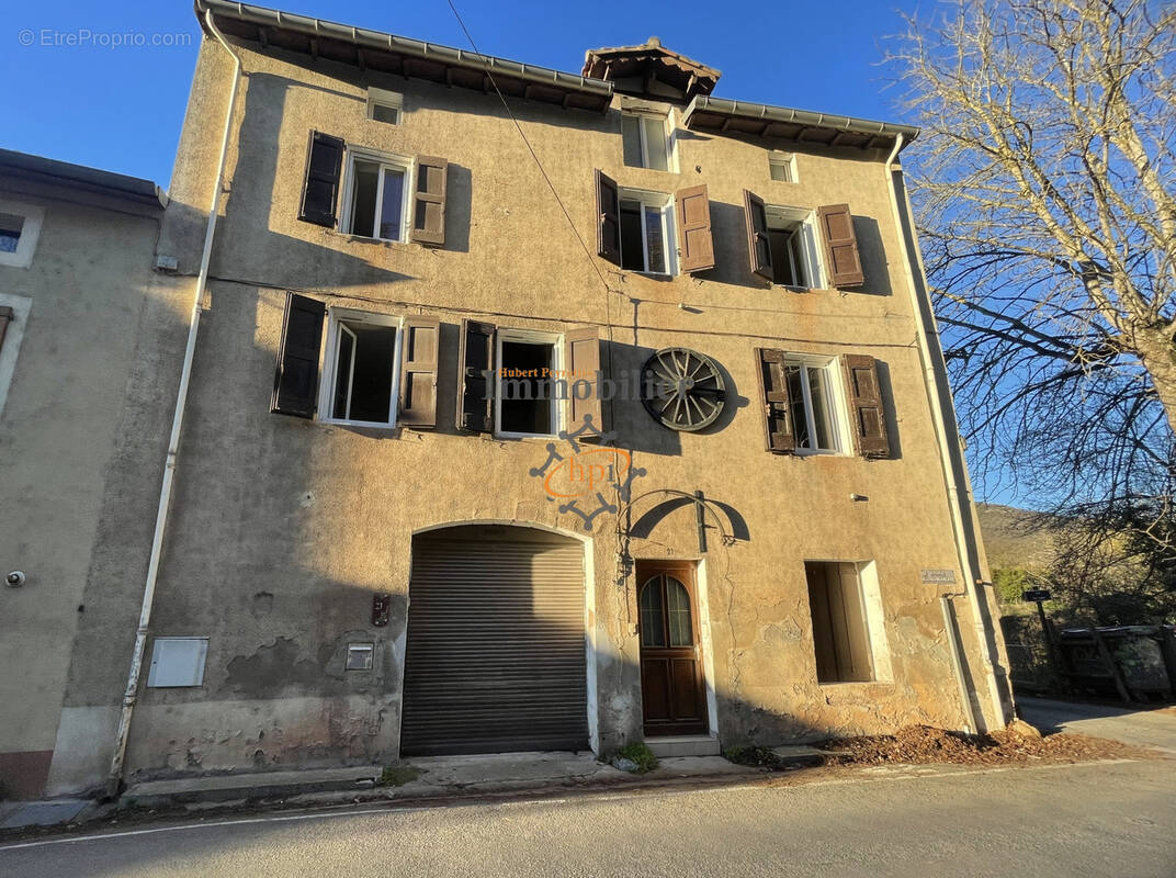 Maison à SAINT-AFFRIQUE