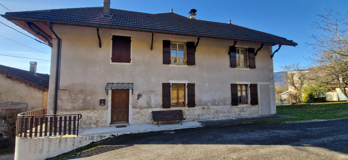 Maison à CHAVORNAY