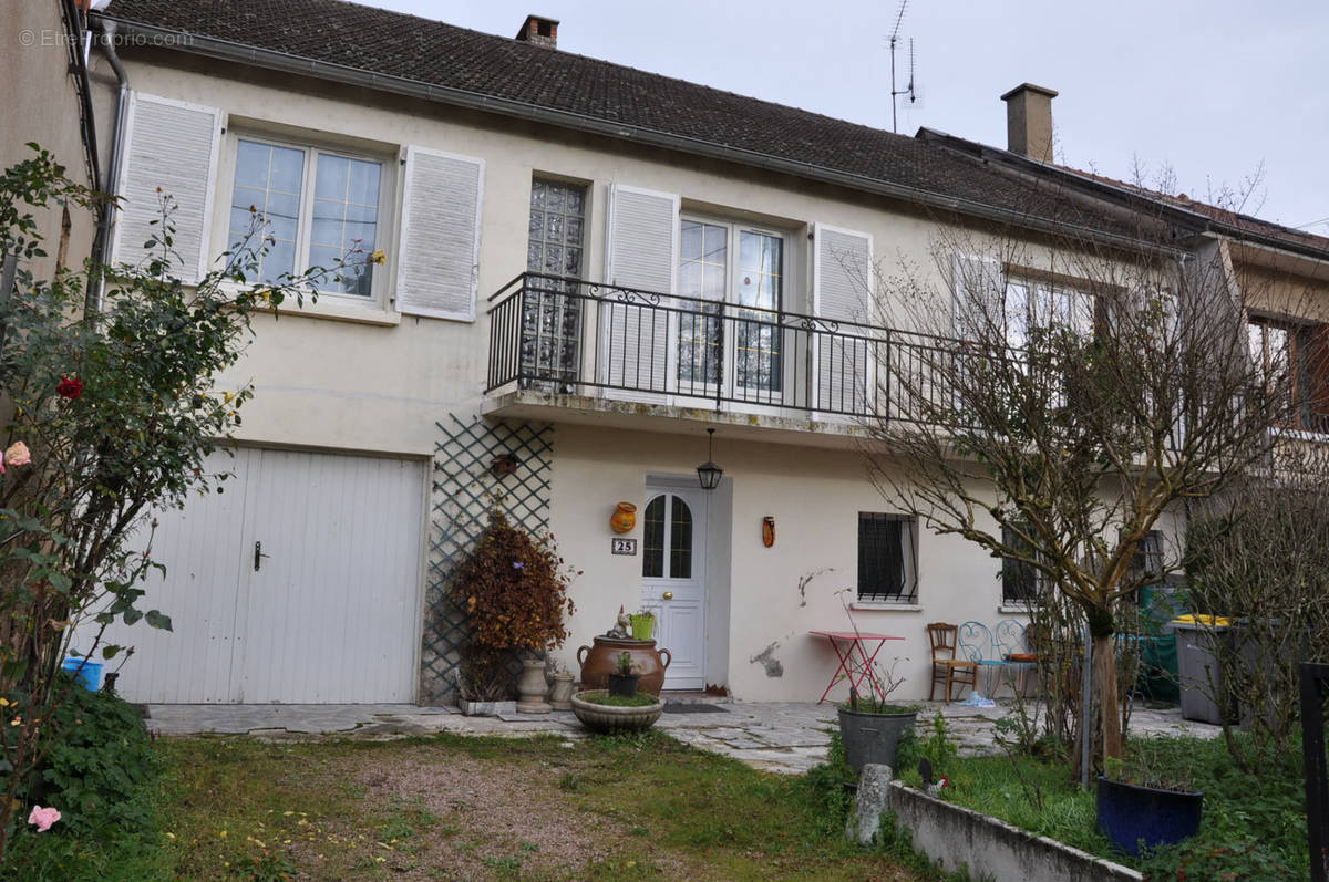 Maison à LAPALISSE