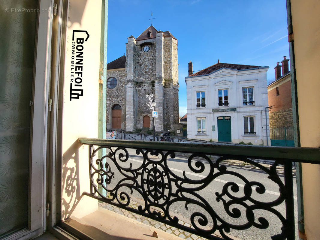 Appartement à LA QUEUE-EN-BRIE