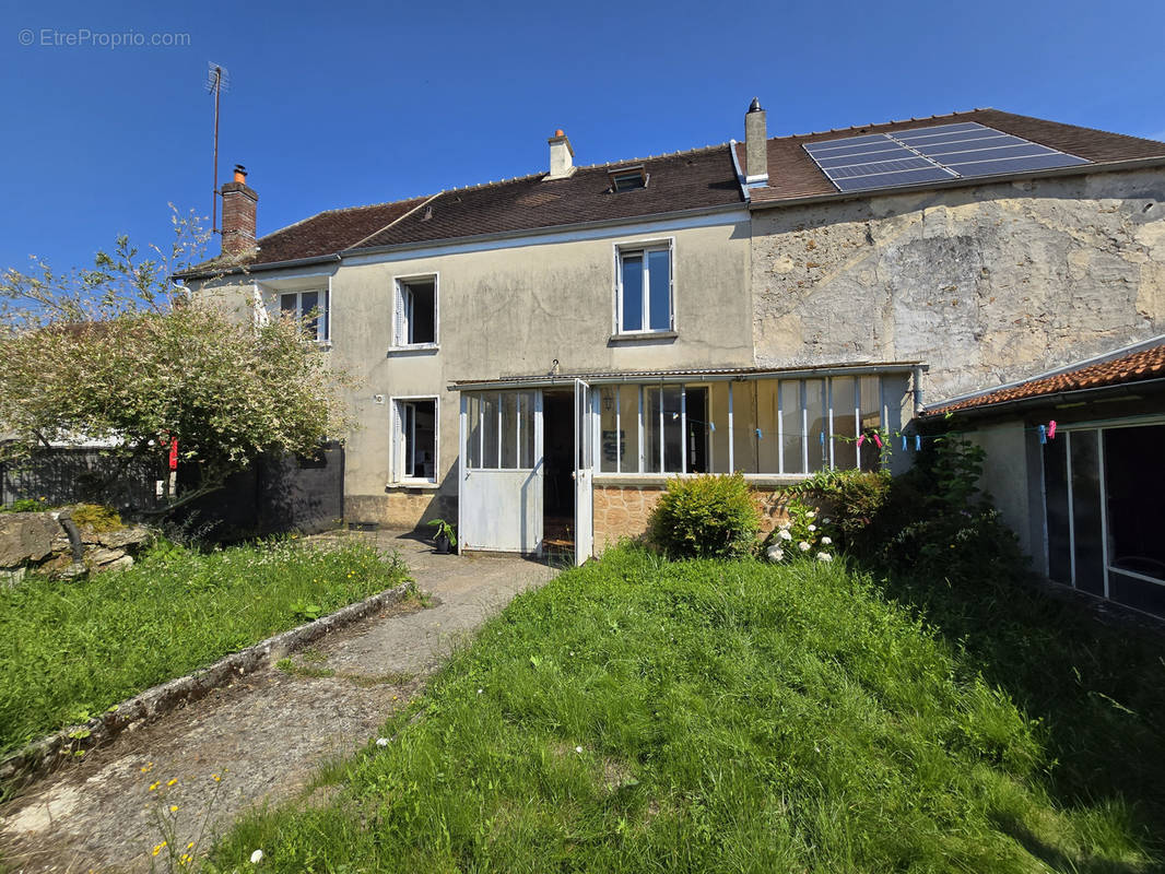 Maison à CHOISY-EN-BRIE