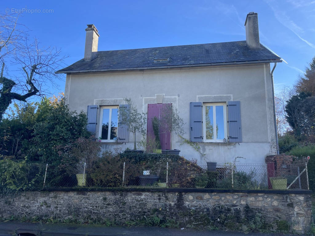 Maison à SAINT-SORNIN-LAVOLPS