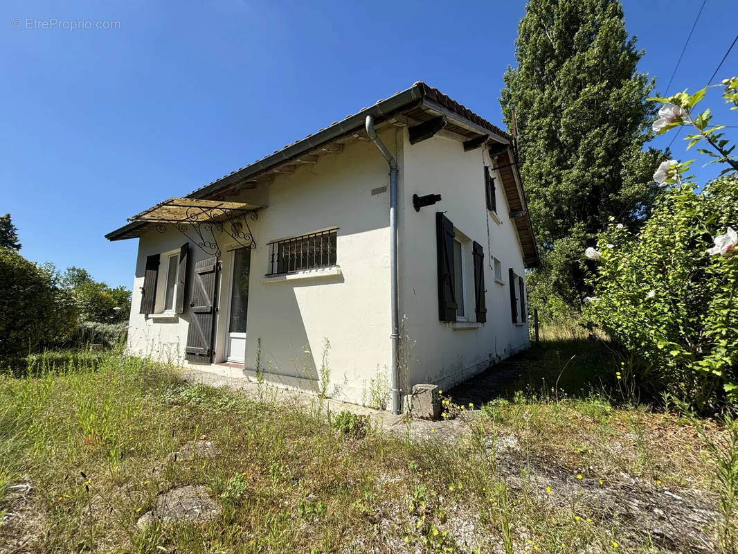 Maison à VILLENEUVE-DE-MARSAN