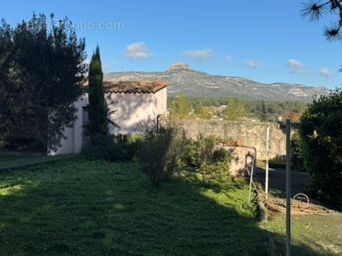 Terrain à AUBAGNE