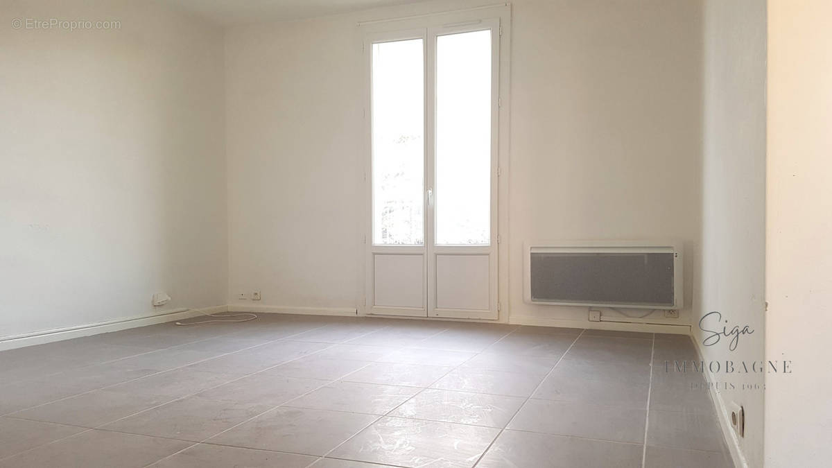 Appartement à MARSEILLE-9E