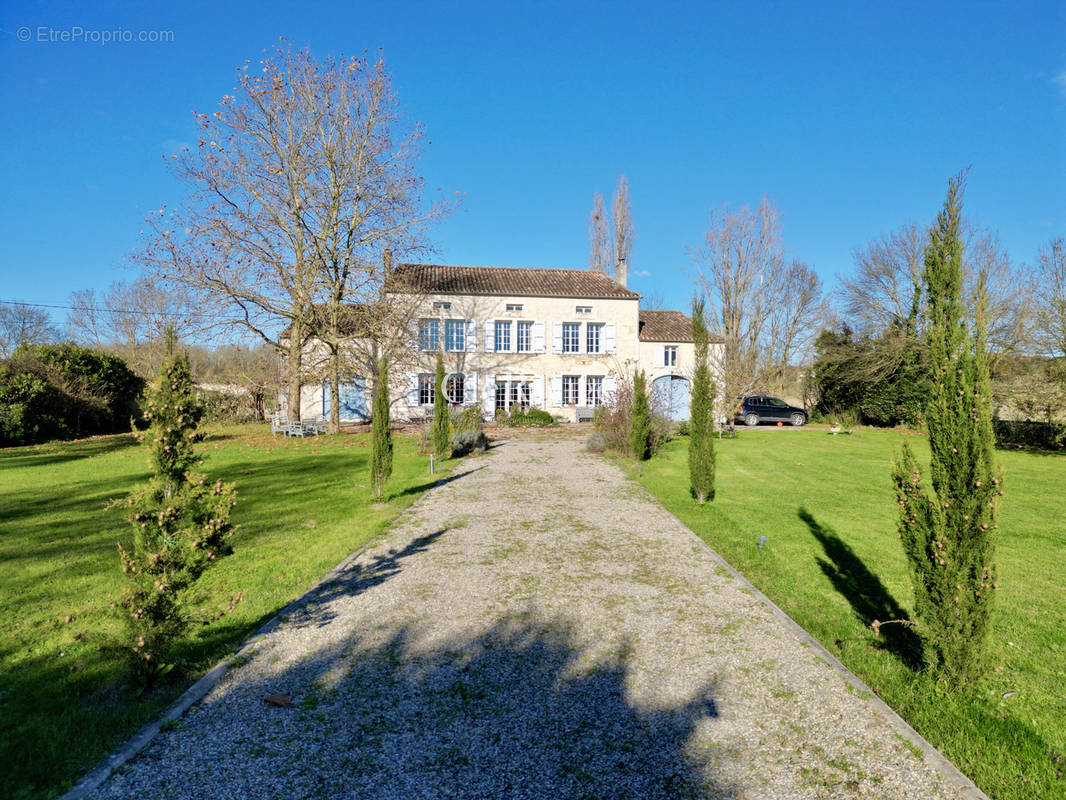 Maison à DURAS