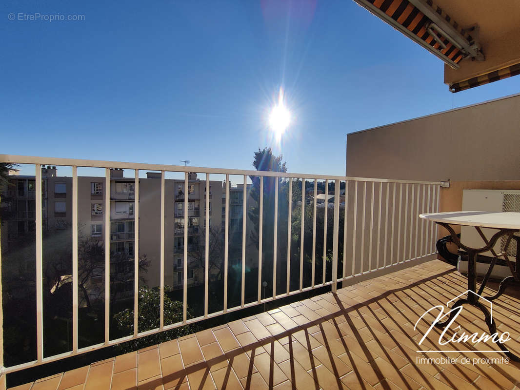 Appartement à NIMES