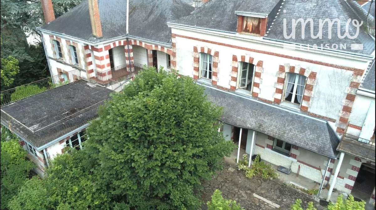 Maison à CONTRES