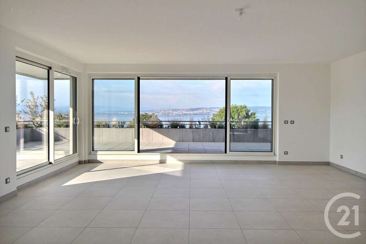 Appartement à MAXILLY-SUR-LEMAN