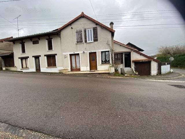 Maison à SAINT-HONORE-LES-BAINS