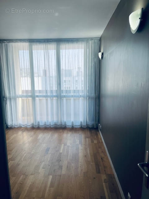 Appartement à AUBERVILLIERS