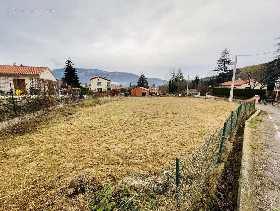 Terrain à VERNET-LES-BAINS