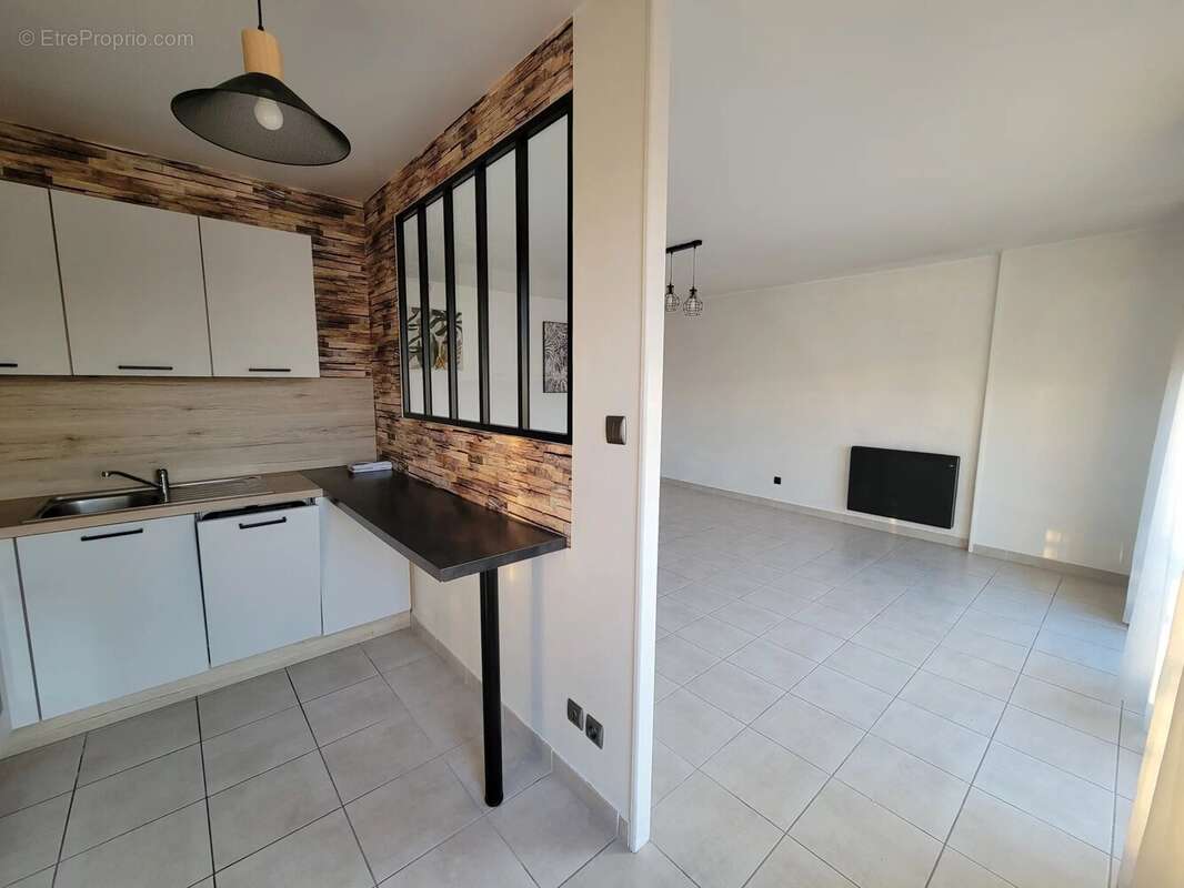 Appartement à SAINTE-SUZANNE