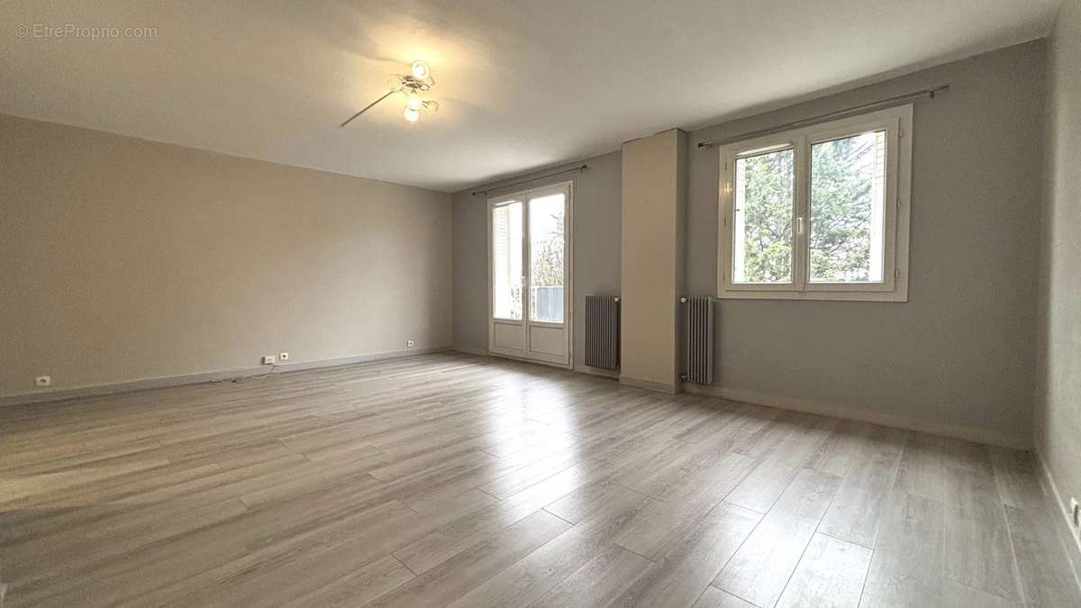 Appartement à DOMONT