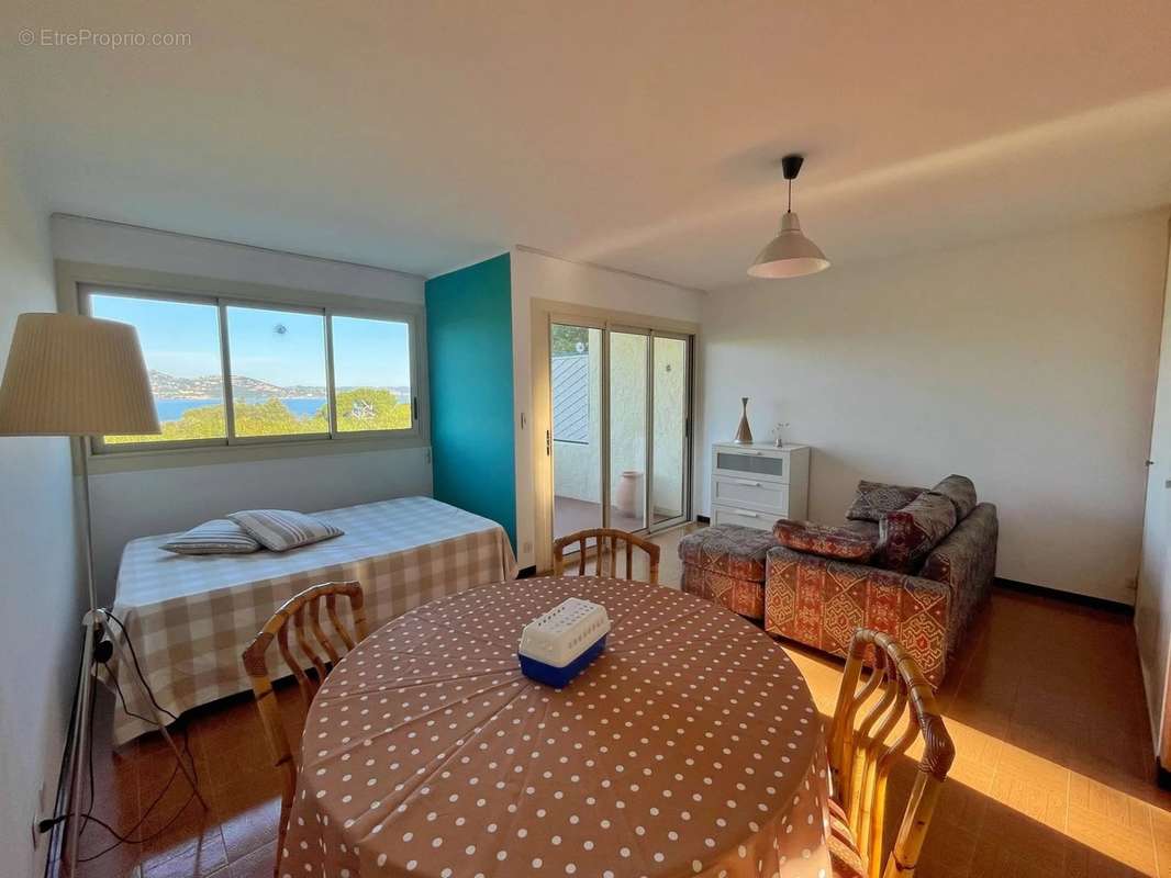 Appartement à HYERES