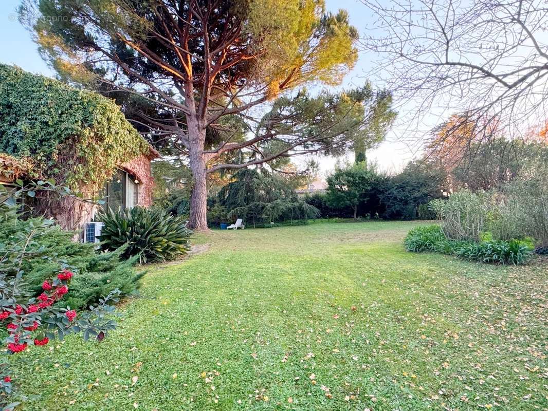 Maison à MOUGINS